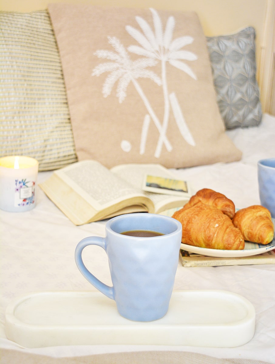 Set of 2 Blue Tales Ceramic Cup