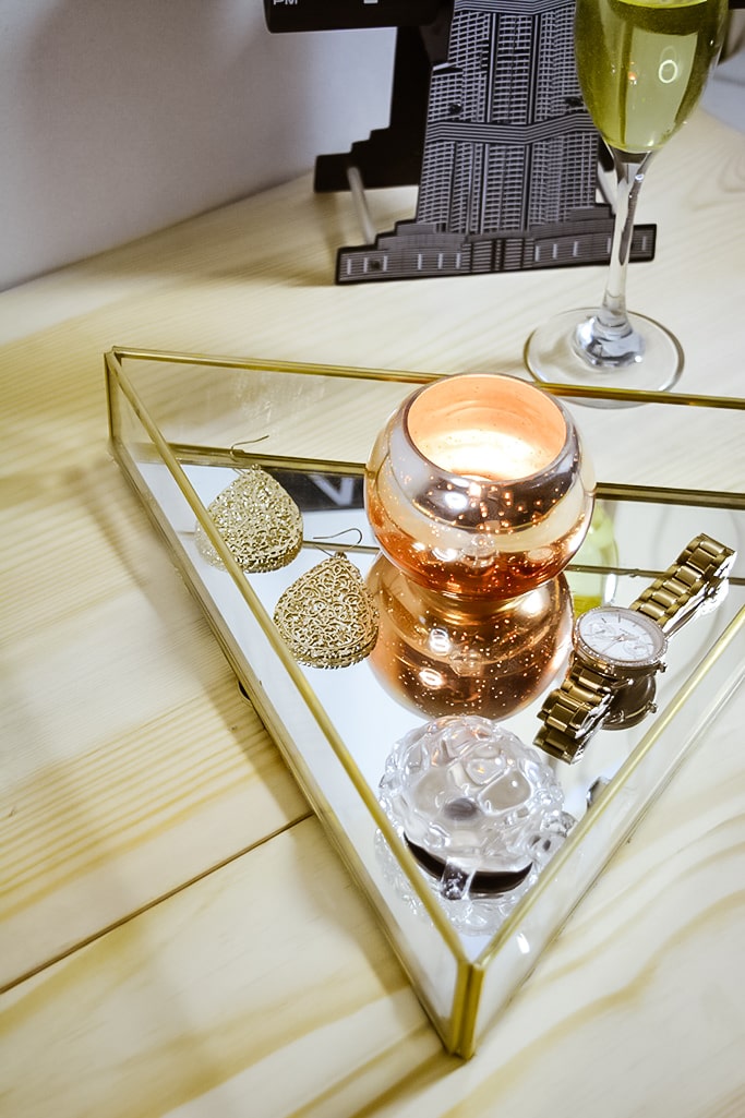 decorative tray