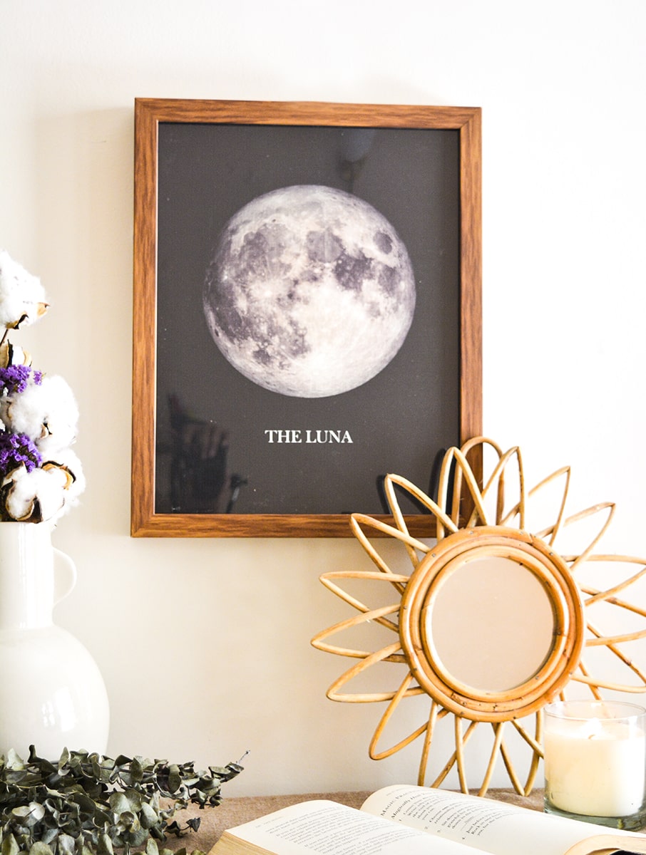 The Luna Art Frame