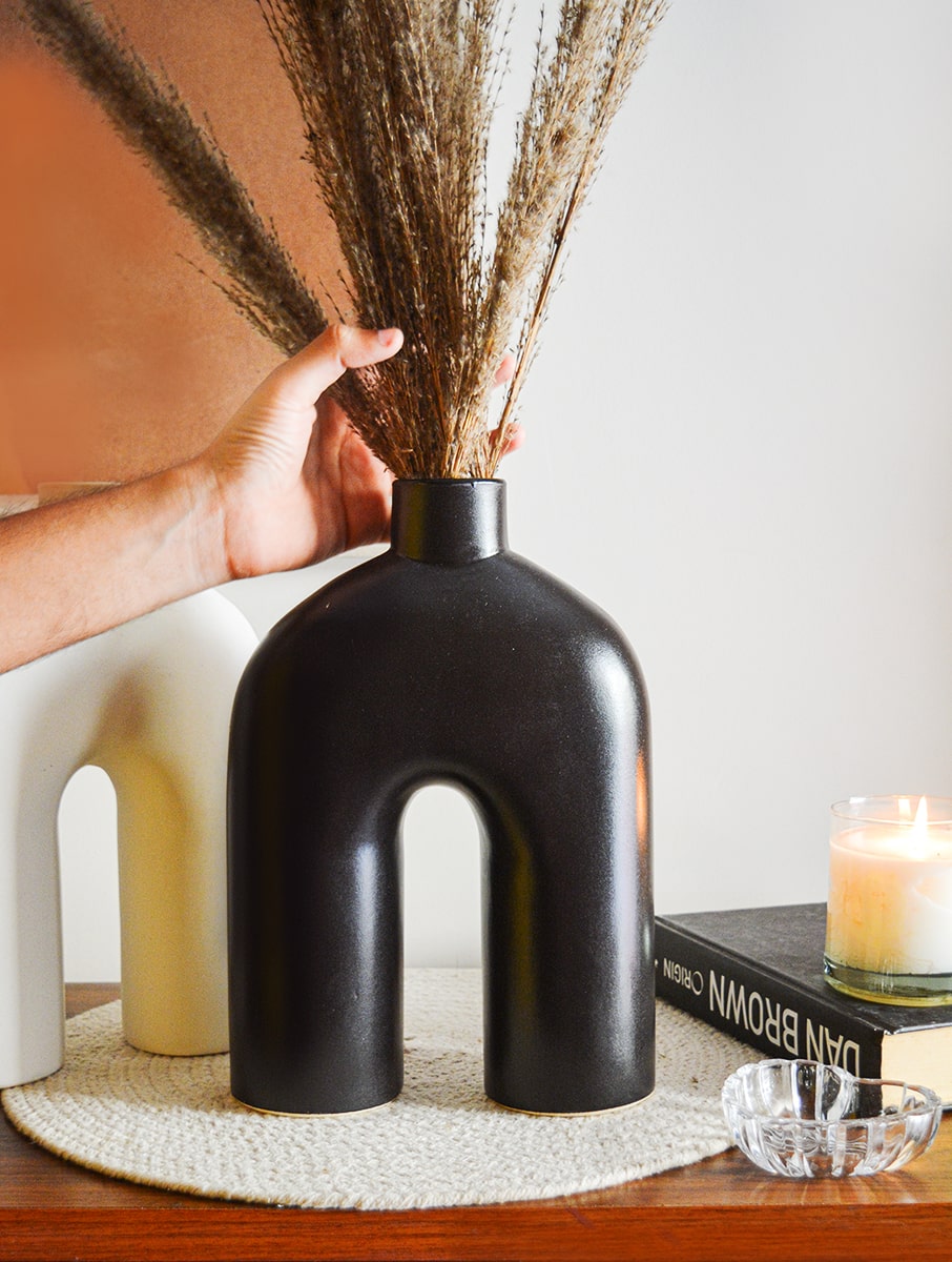 Black Minimalistic Stoneware Vase